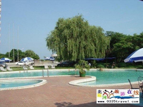 南戴河日月湖賓館