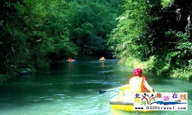 東戴河永安峽谷漂流