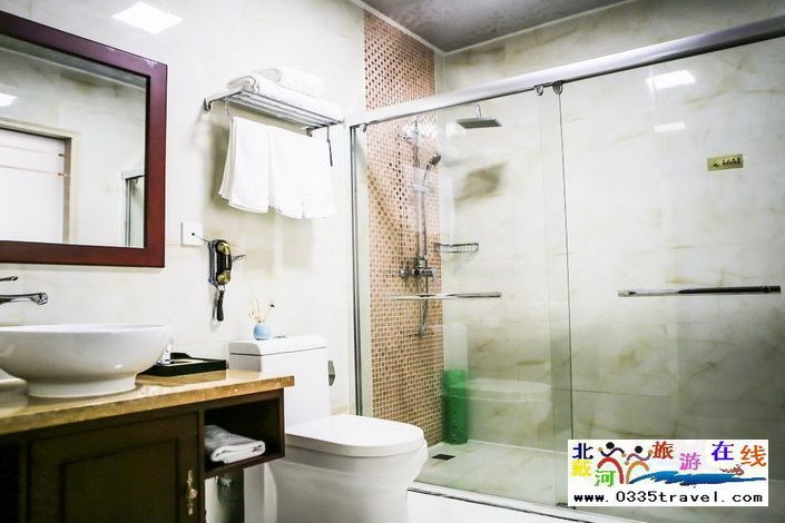 東戴河和誠大酒店電話0335-3522588