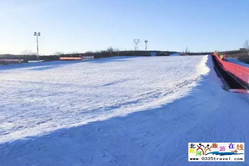 秦皇島山海關(guān)紫云山滑雪場