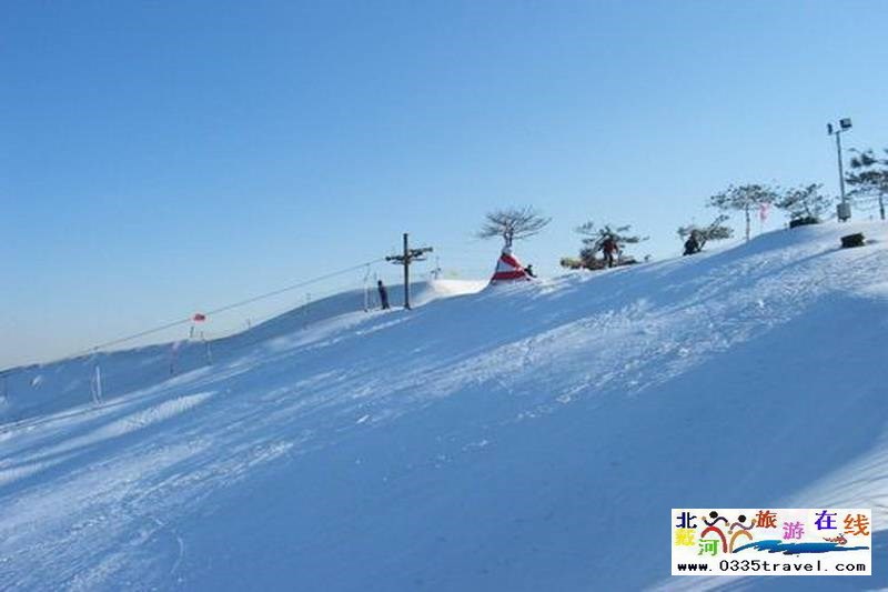 秦皇島山海關(guān)紫云山滑雪場