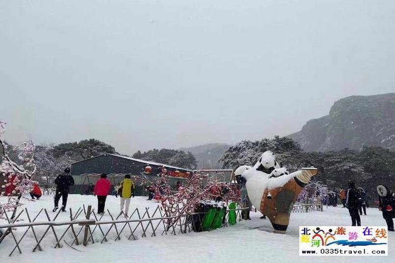 秦皇島傍水崖景區(qū)-冬季滑雪夏季高山峽谷漂流
