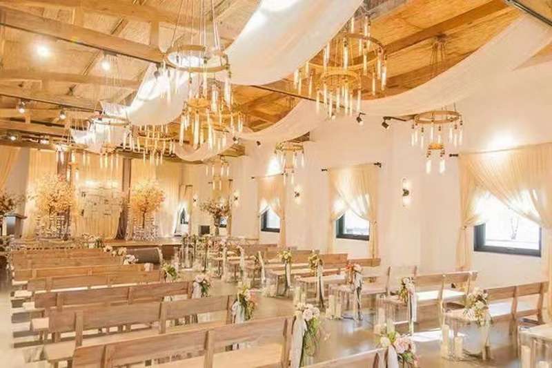 秦皇島北戴河草坪教堂高端婚禮現(xiàn)場推薦：秦皇島西港花園——海誓花園，每天只辦好一場婚禮